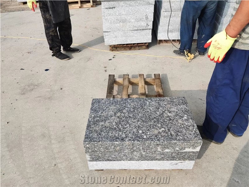 Dalian New G602 Granite Light Grey Granite Flamed Paving Stone