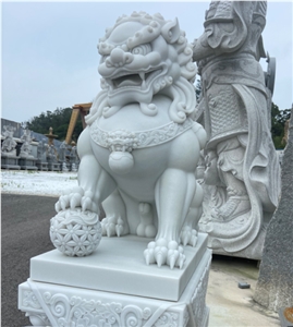 Chinese White Marble Stone Lions Sculpture Garden Statues