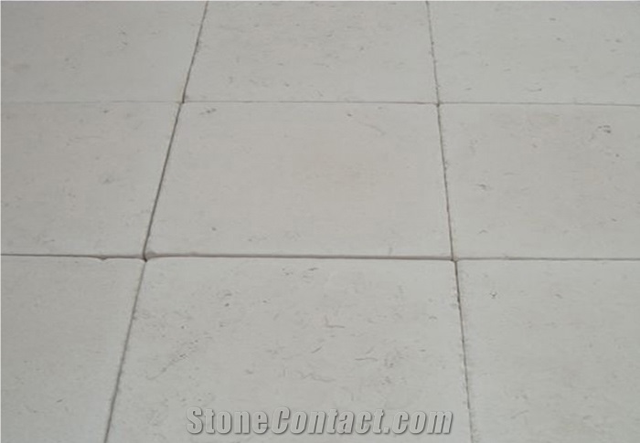 Colossae Beige Marble Tumbled Tiles
