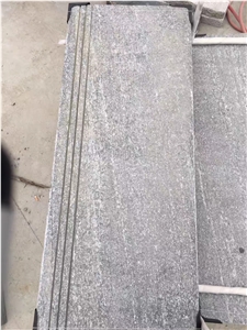 Natural Granite Non-Slip Stair Tread With Grooves Steps