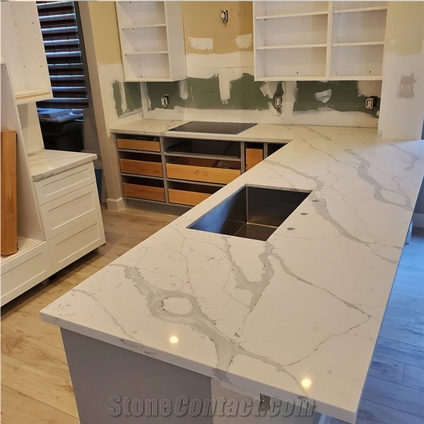5007 Calacatta Quartz Bookmatched Stone Kitchen Cabinet