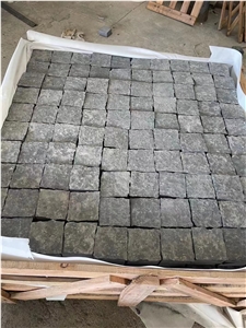 China Cheap And Hot Black Basalt Cobble Stone Cubes Paving