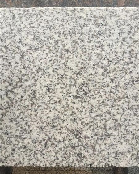 G655 Light Grey Granite Tiles Slabs