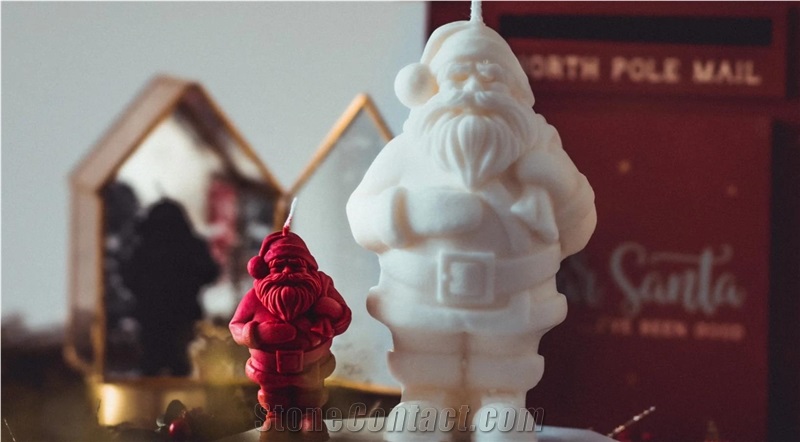 Winter Solace - Soy Wax Santa Claus Candle