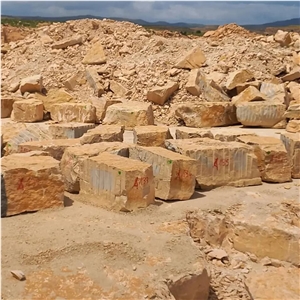 Courteaud Beige Marble Blocks