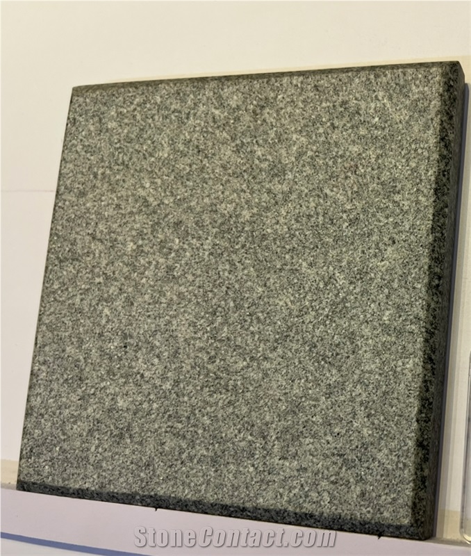 China Hubei Medium Grey Granite G633 Flamed Tiles