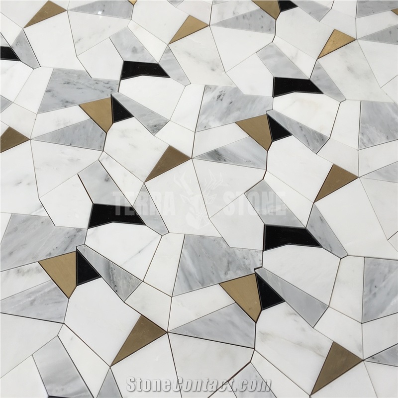 Waterjet Irregular Marble Chipped Mosaic Tile With Brass