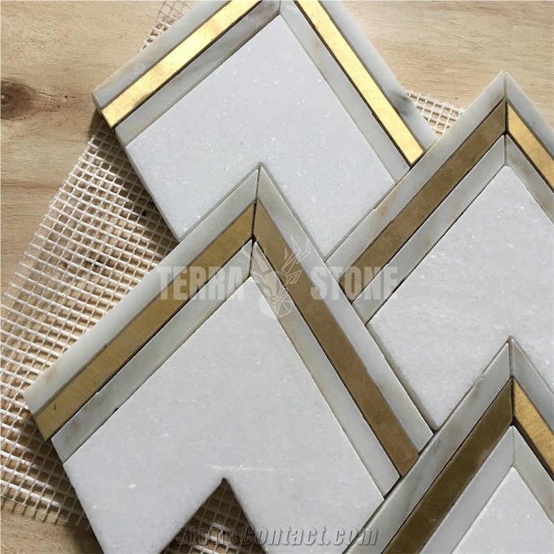 Waterjet Marble Mosaic Triangle Pattern With Gold Metal Tile