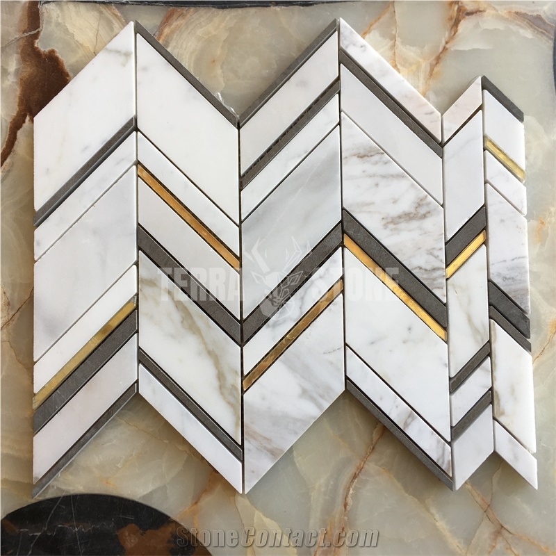 Waterjet Mosaic Chevron Design Marble With Gold Glass Tiles