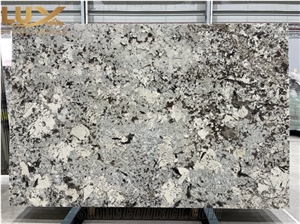 Branco Tourmaline Granite Slabs, Tourmaline Granite Slabs