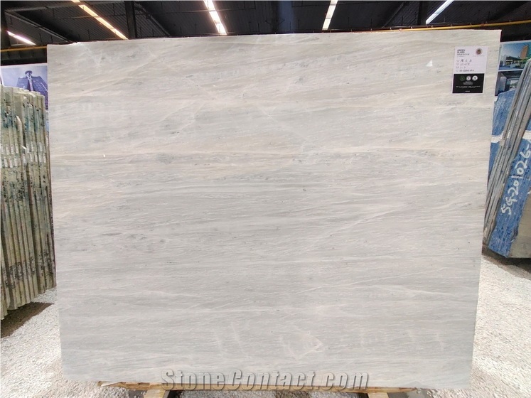 Cloudy White Marble Slabs from China