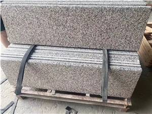 G682 Misty Yellow Granite Step Risers Bullnose Edge