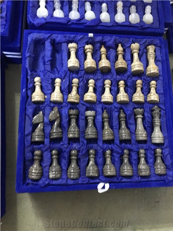 MI Chess Boards