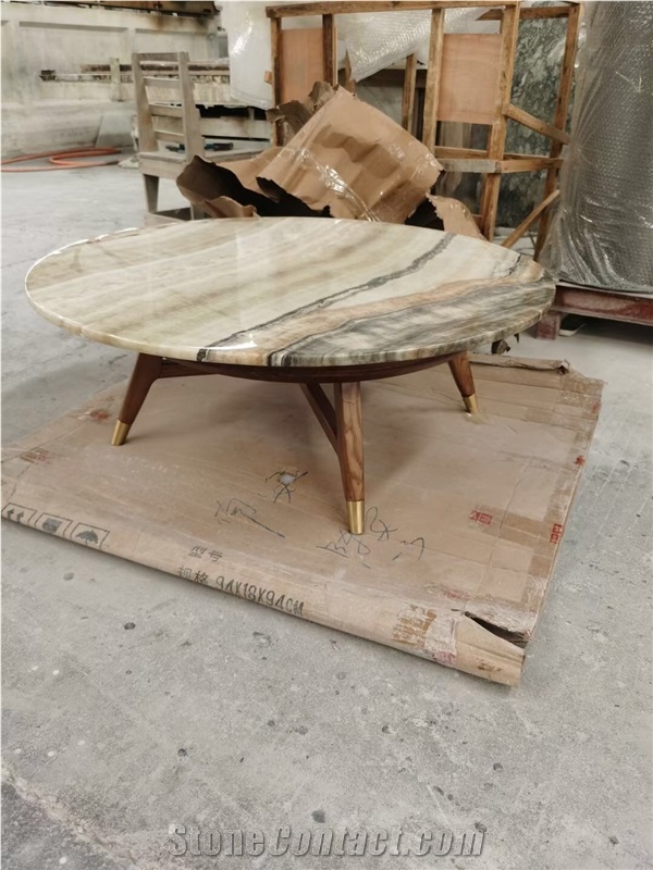 Brown Onyx Cafe Table Top With Wood Base For Hotel Furniture