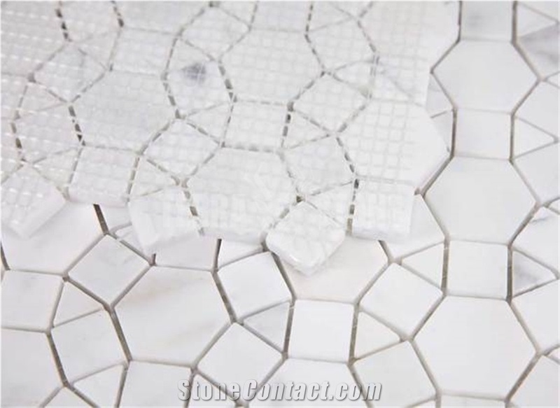 Footbal Shape Calacatta Gold Marble Mosaic Circular Design