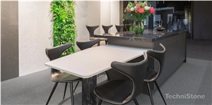 Noble Villa Quartz Table Top