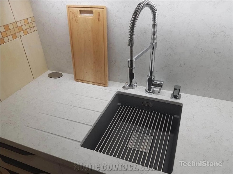 Noble Arco Quartz Private Residence Kitchen Countertops