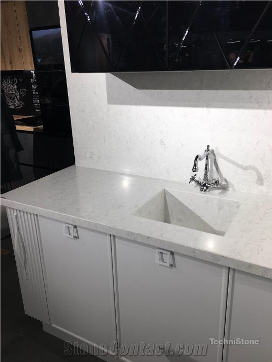 Noble Arco Quartz Private Residence Kitchen Countertops