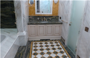 Calacatta Luccicoso-Giallo Siena Marble-Verde Bamboo Bathroom Design