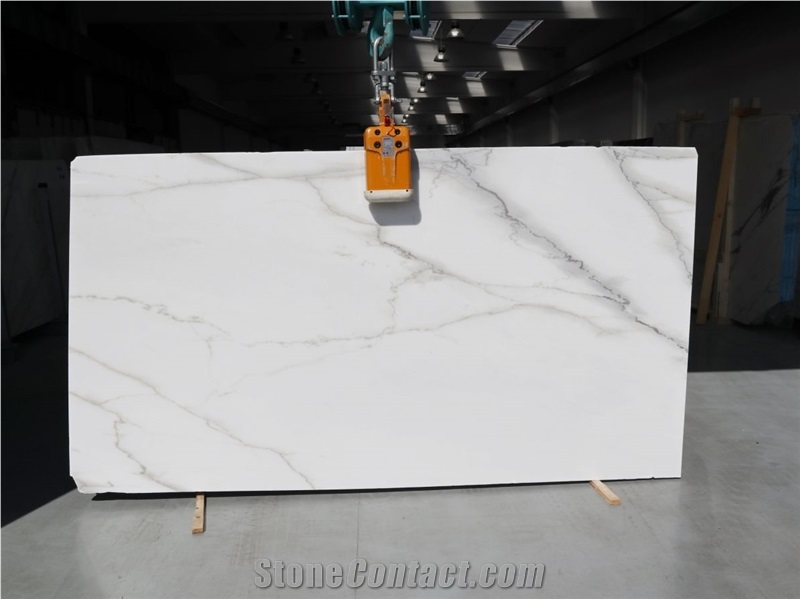 Calacatta Lincoln Extra Quality Marble Slabs
