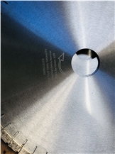 Diamond Segmented Saw Blade For Stone Cutting