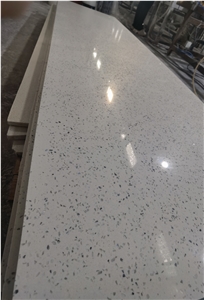 Cuarzo White Mix Blue Spots Quartz Slabs