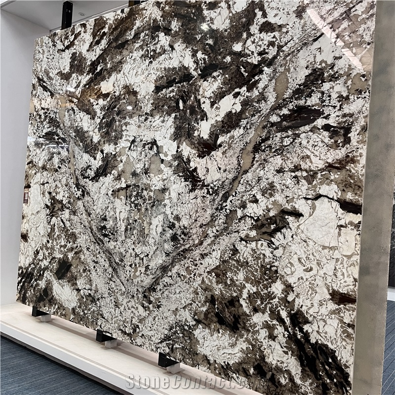 Luxury Snow Mountain Granite Slabs For Wall Background