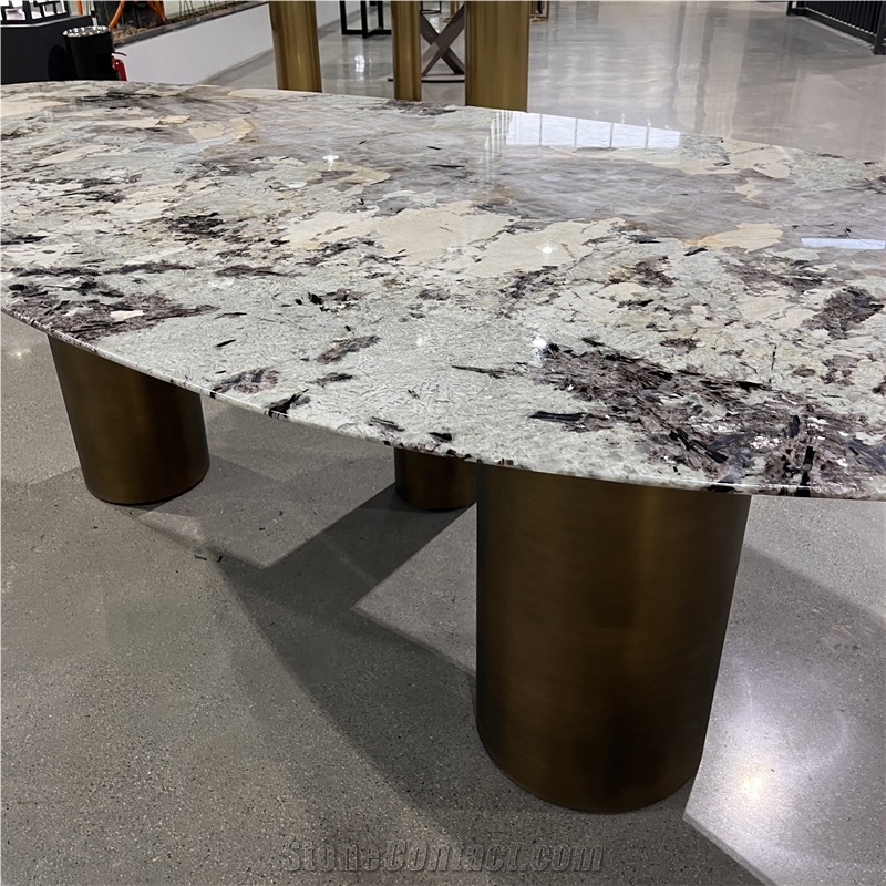 Modern Design Furniture Patagonia Quartzite Dinning Table