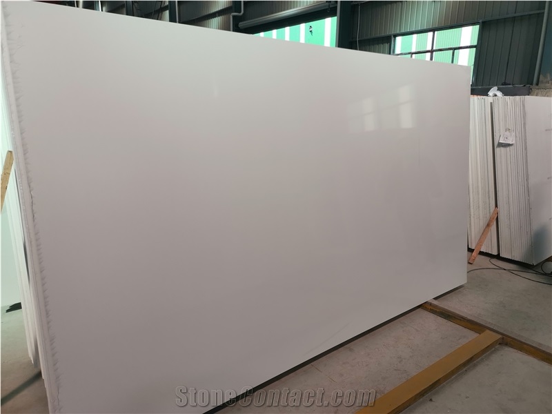 Pure White Artificial/Engineered  Quartz Slabs And Tiles