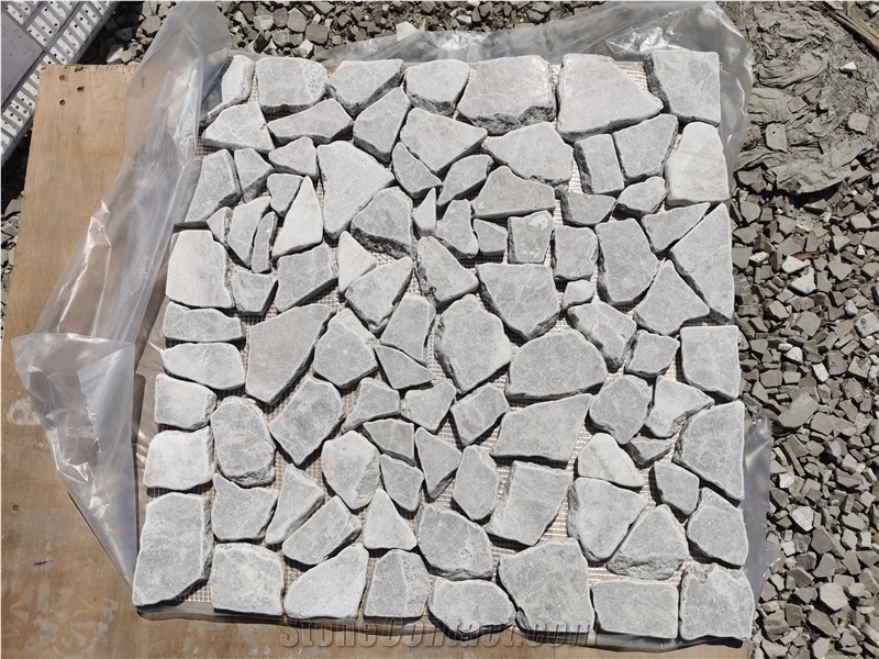 Basalt Natural Edge Tumbled Basalt Flagstone Cobbles On Mesh Mosaic Pavement