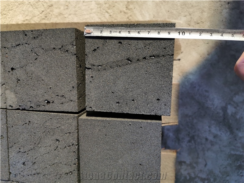 Hainan Black Basalt Ant-Line Cobbles Pavers For Driveway Park Roadway