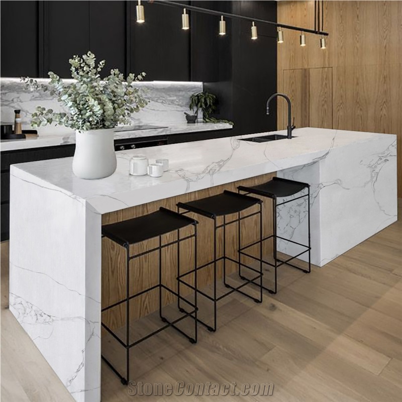 Goldtop OEM Calacatta White Quartz Kitchen Design