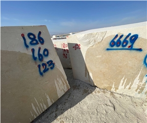 Persian Beige Limestone Blocks