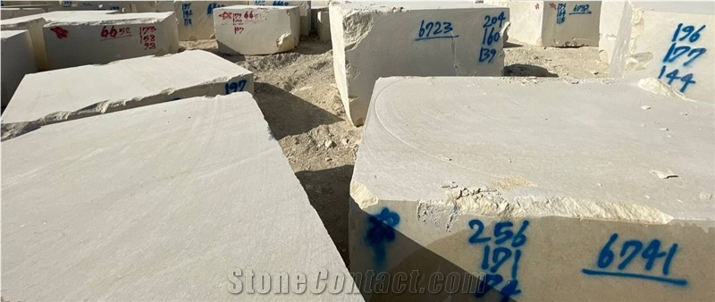 Persian Beige Limestone Blocks