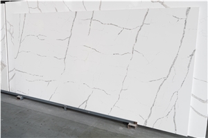 Top Selling Model Calacatta Quartz Z9061