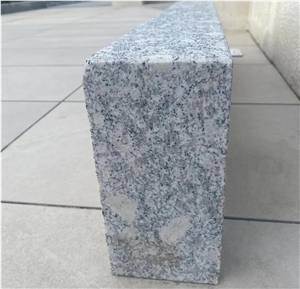 Flamed Granite Kerbs