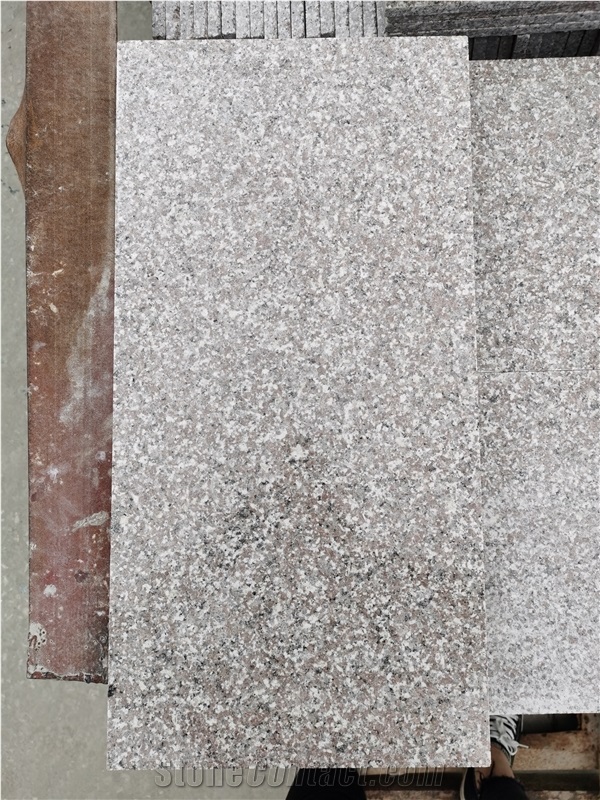New G664 Brown Color Granite Tiles Polished Floor Tiles
