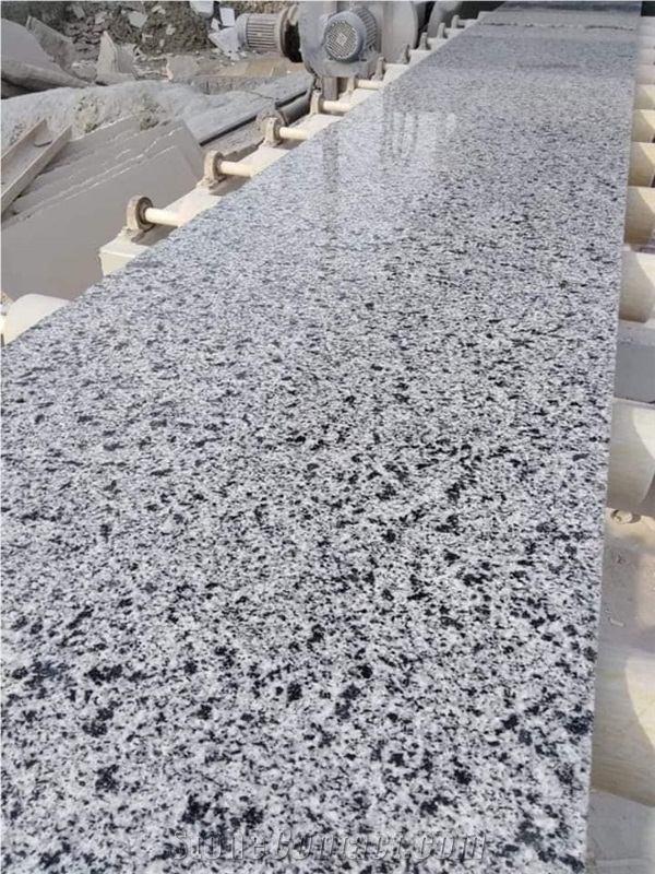 New Halayeb Slabs & Tiles, White Eldo Granite Slabs & Tiles