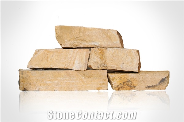 Gneiss  Castle Rock Veneer Wall Cladding Stone