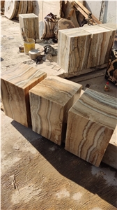 Onyx Stool