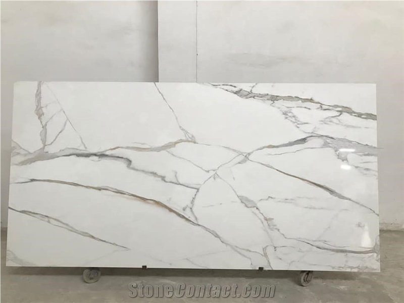 Calacatta Laza Quartz Stone Super White Background
