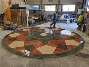 Alicante Red Marble - Verde Guatemala Waterjet Medallion