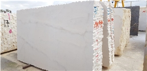 Crema Europe Limestone Slabs