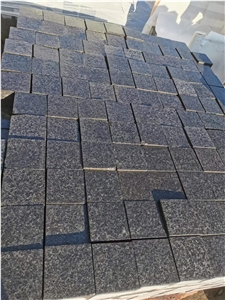 Jet Black Cobbles Pavers Original G682 Black Pearl Cobbles
