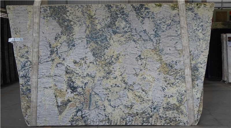 Lemoncello Granite Slabs