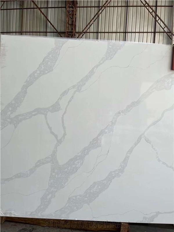 The Agility And Nature In The Calacatta Quartz Slab Veins