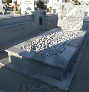 Cloudy White Marble Tombstone/Gravestone