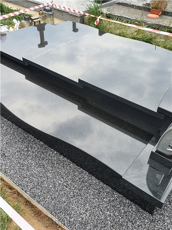 Double Grave With Absolute Black Granite