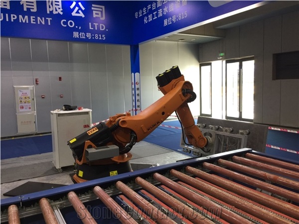 KUKA Automatic Loading Machine