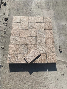 G682 Yellow Granite Cobble Stone Paver Landscape Stone